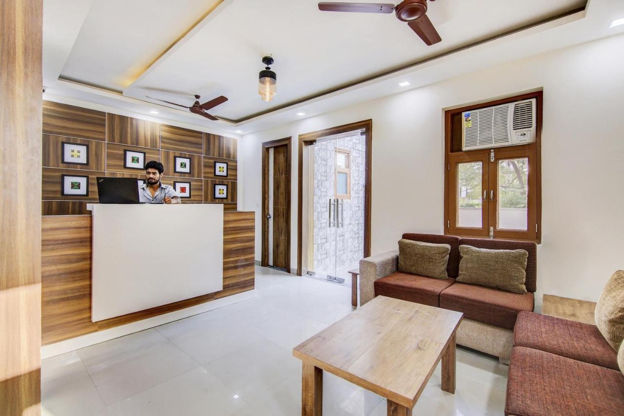 Hotel Collection O 77421 Near Medanta hospital Gurgaon Exterior foto